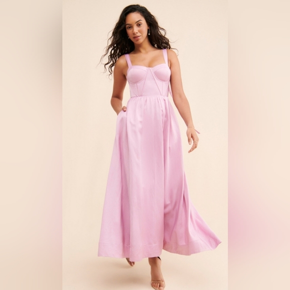 Aureta size Large Showstopper Midi Dress in lilac - Picture 1 of 8